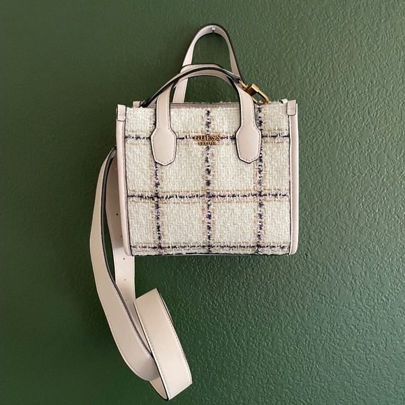 NEVER USED Guess Tweed Purse Top Handle - Picture 1 of 8